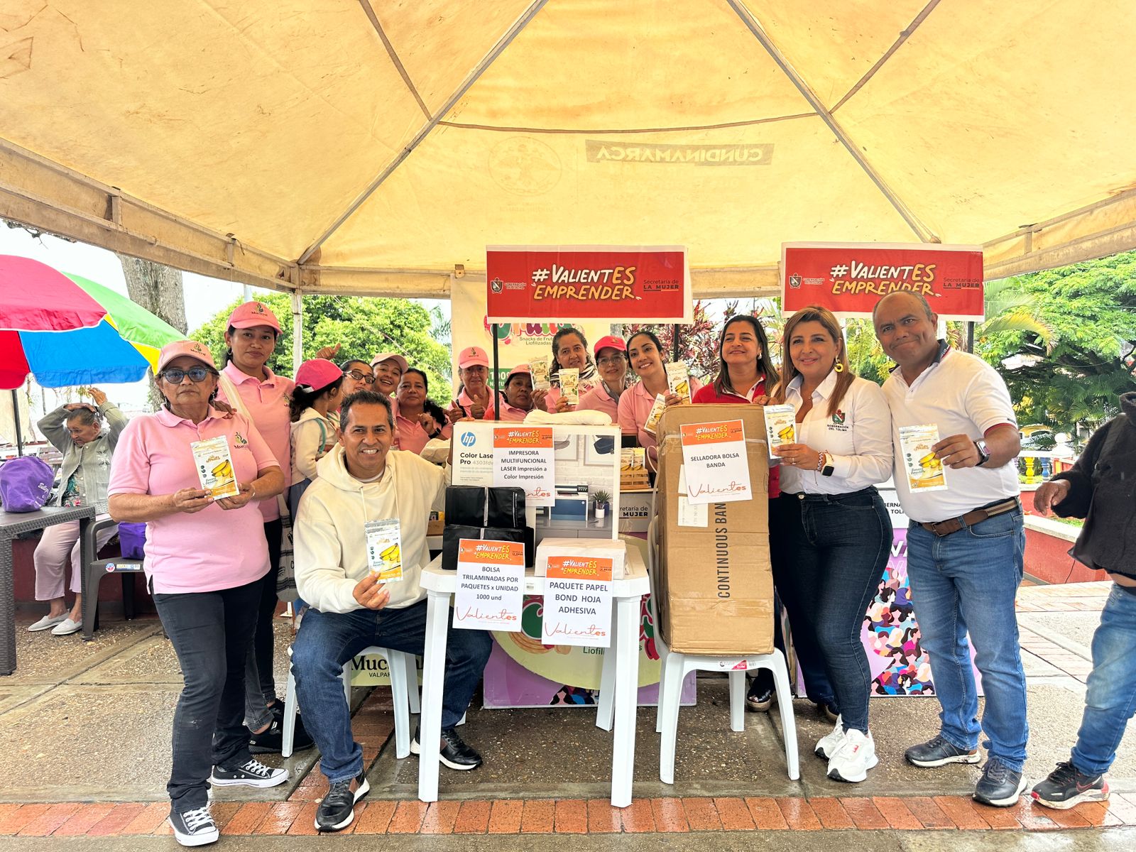 Éxito total, feria de emprendimiento en Icononzo, más de 60 mujeres impactadas