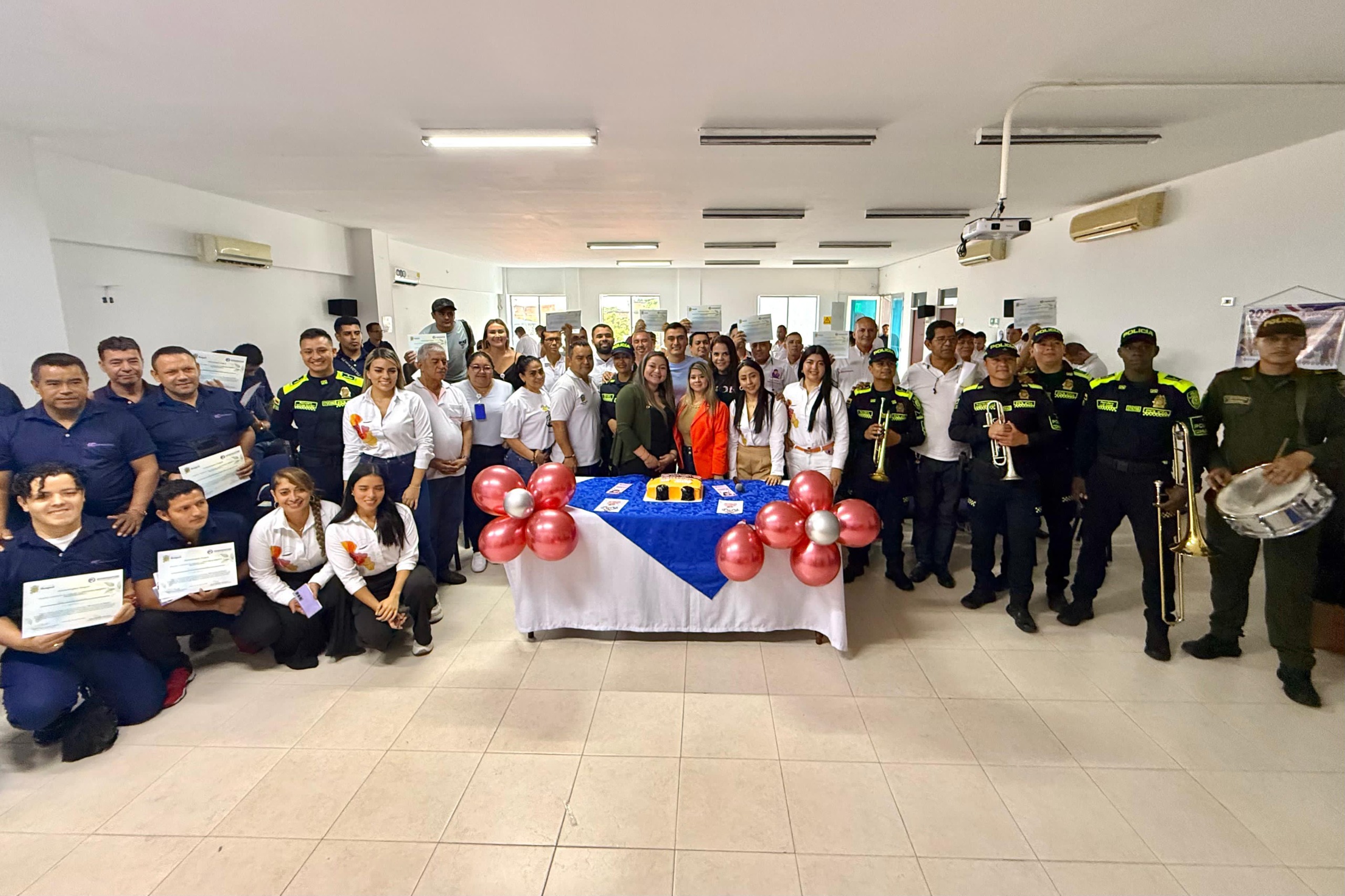Conductores de servicio público se capacitaron en atención ante la violencia de género