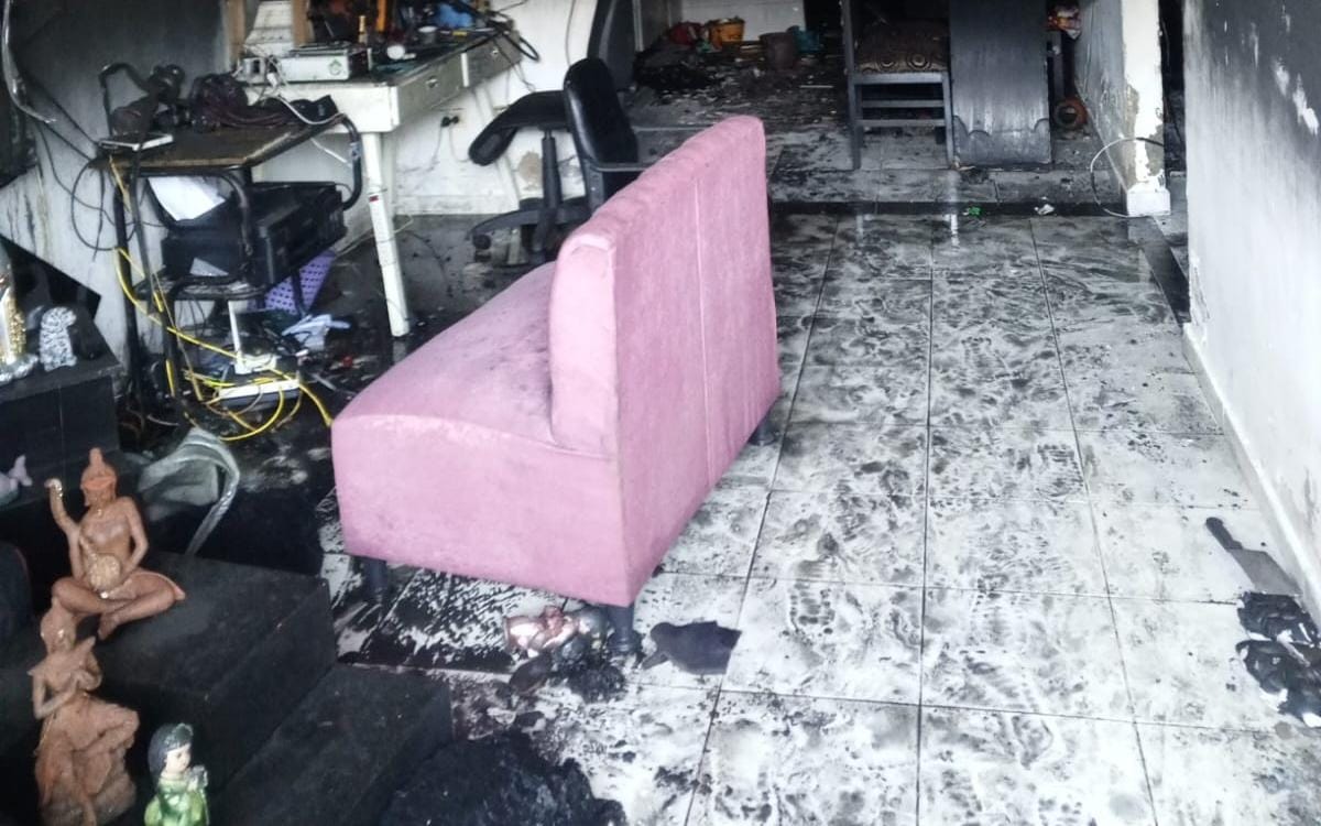 Incendio deja sin donde vivir a una familia en Villas de Gualará