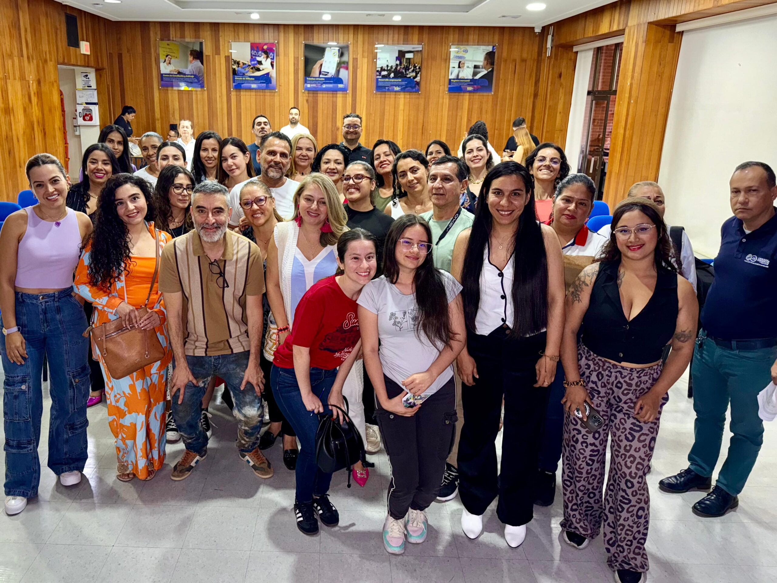Alcaldía e Inexmoda sellan alianza para fortalecer sistema moda en Ibagué