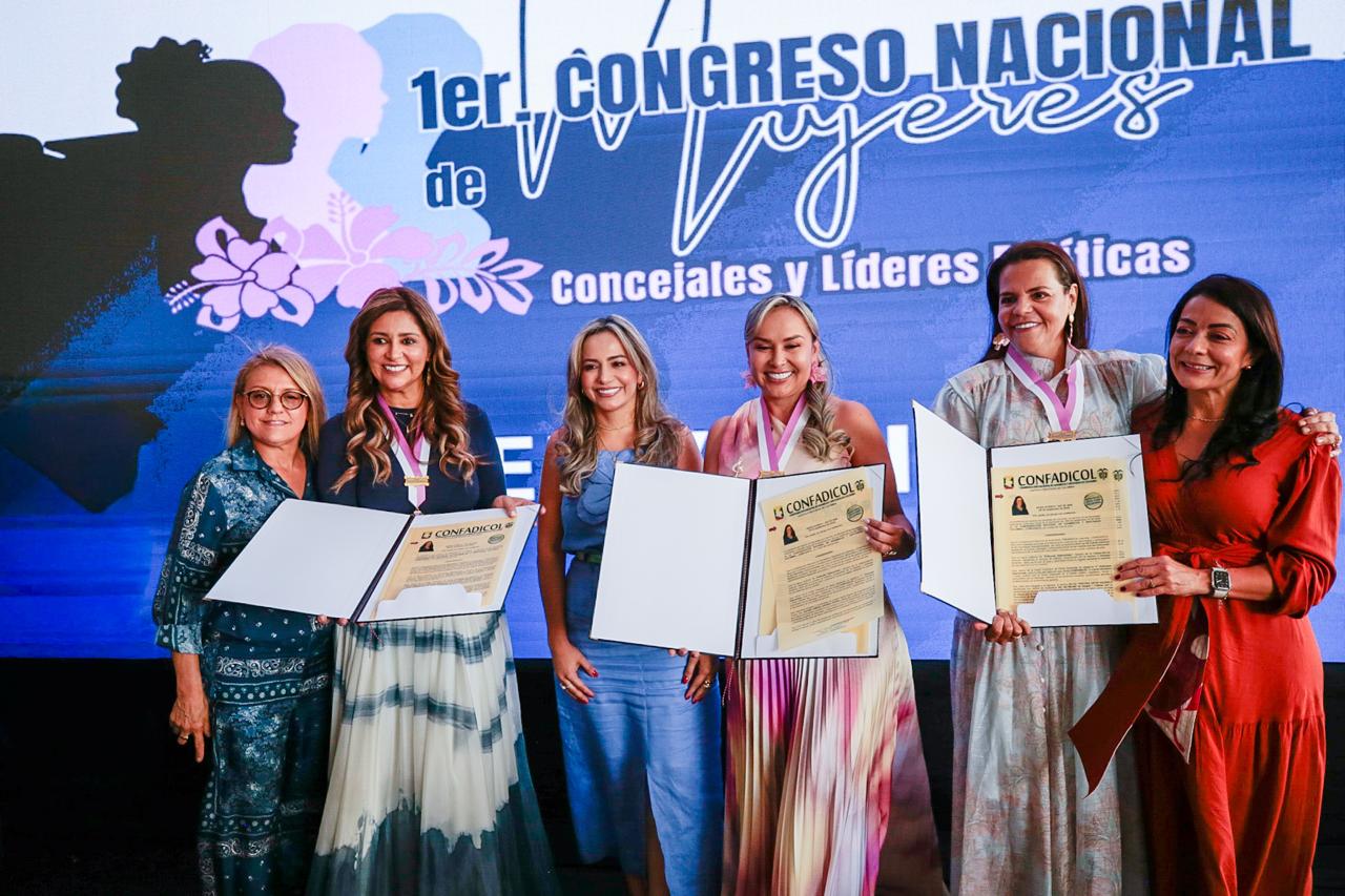 “La democracia también se escribe desde las mujeres”: Adriana Matiz en Congreso Nacional de Concejalas