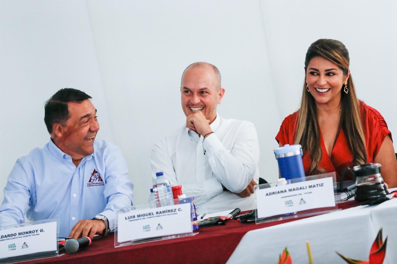 Federacafé revalida compromisos con cultivadores del Tolima ante peticiones de la gobernadora Adriana Matiz