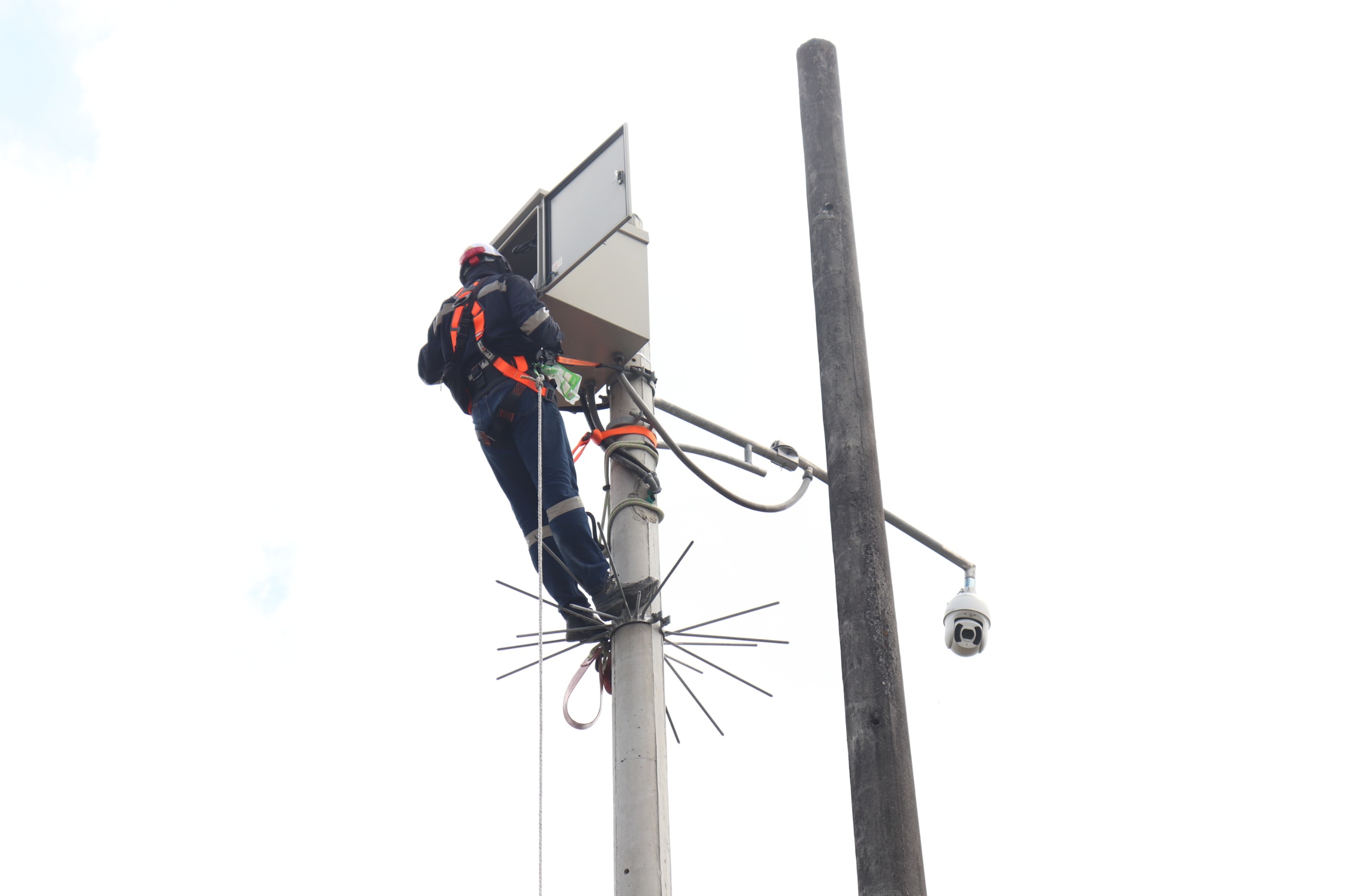 Alcaldía avanza en mantenimiento de más de 350 cámaras de seguridad en Ibagué