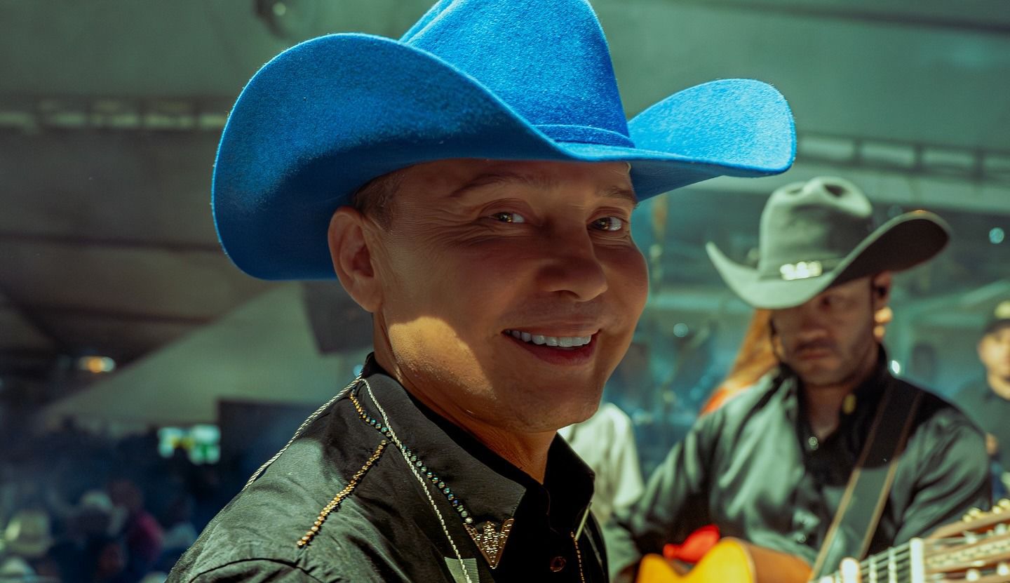 ¡Así se canta! Giovanny Ayala amenizará el encendido del alumbrado navideño este viernes en Ibagué