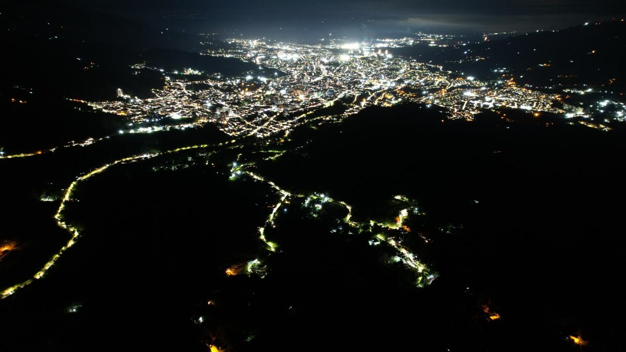Ibagué se despidió de las noches oscuras y mal iluminadas con más de 1.600 razones LED