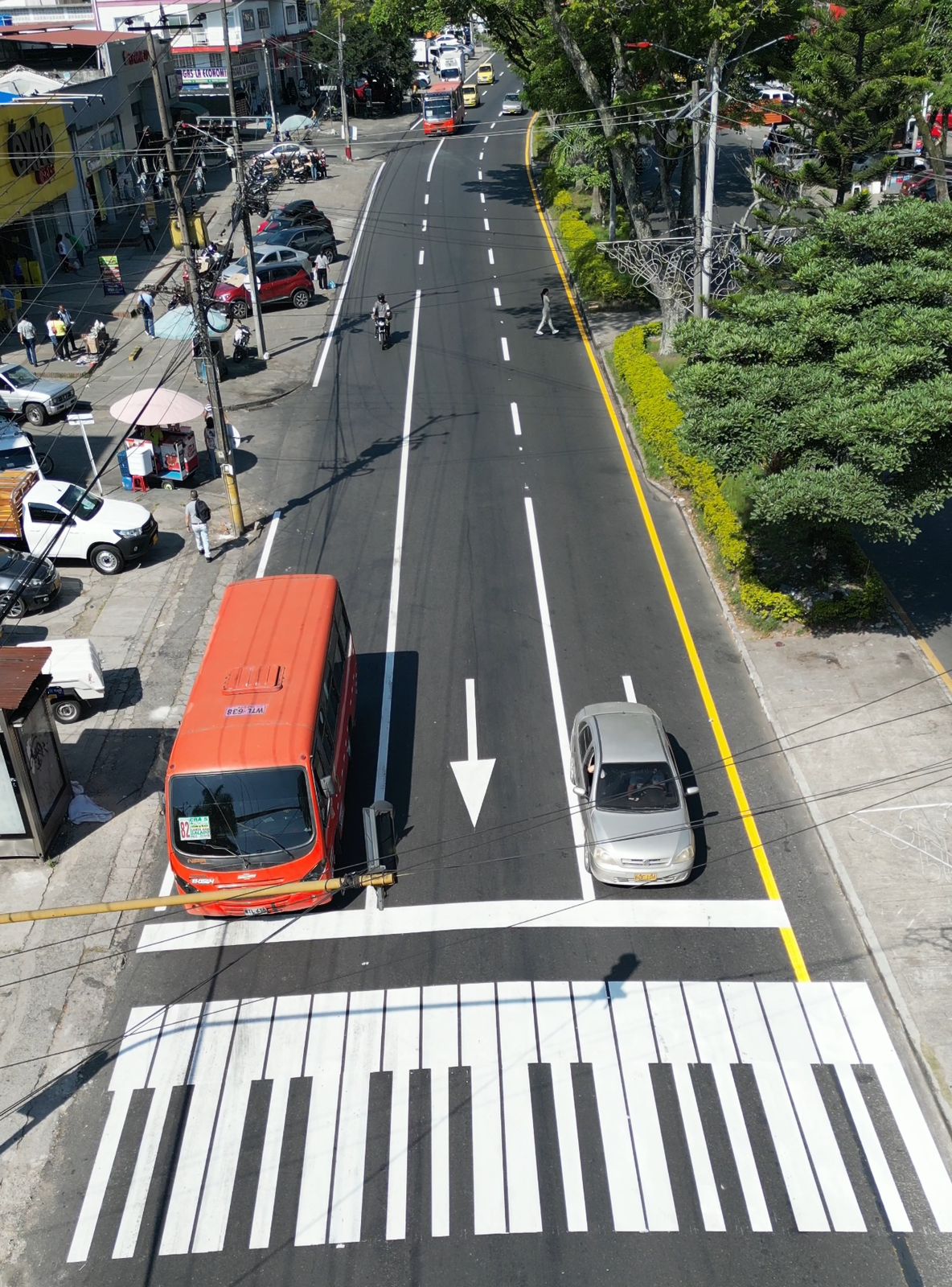 Alcaldía de Ibagué moderniza los pasos peatonales en la carrera Quinta